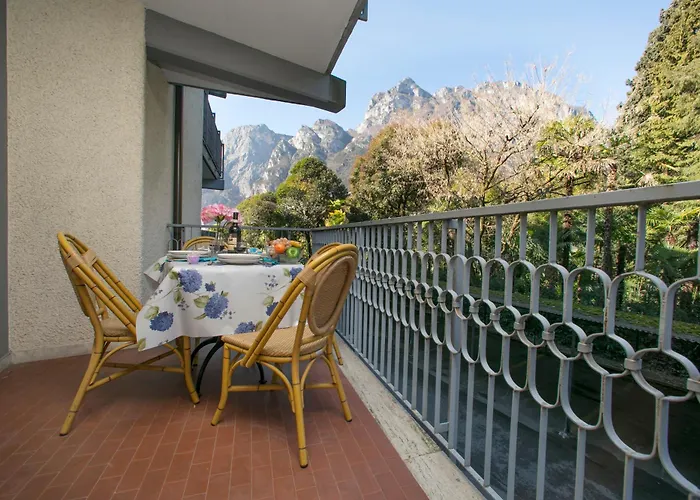 Riva Lago E Spiaggia Apartment - Happy Rentals